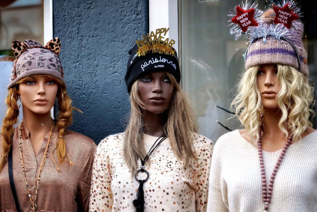 2022 Women’s Fashion Trends: The Complete Guide
